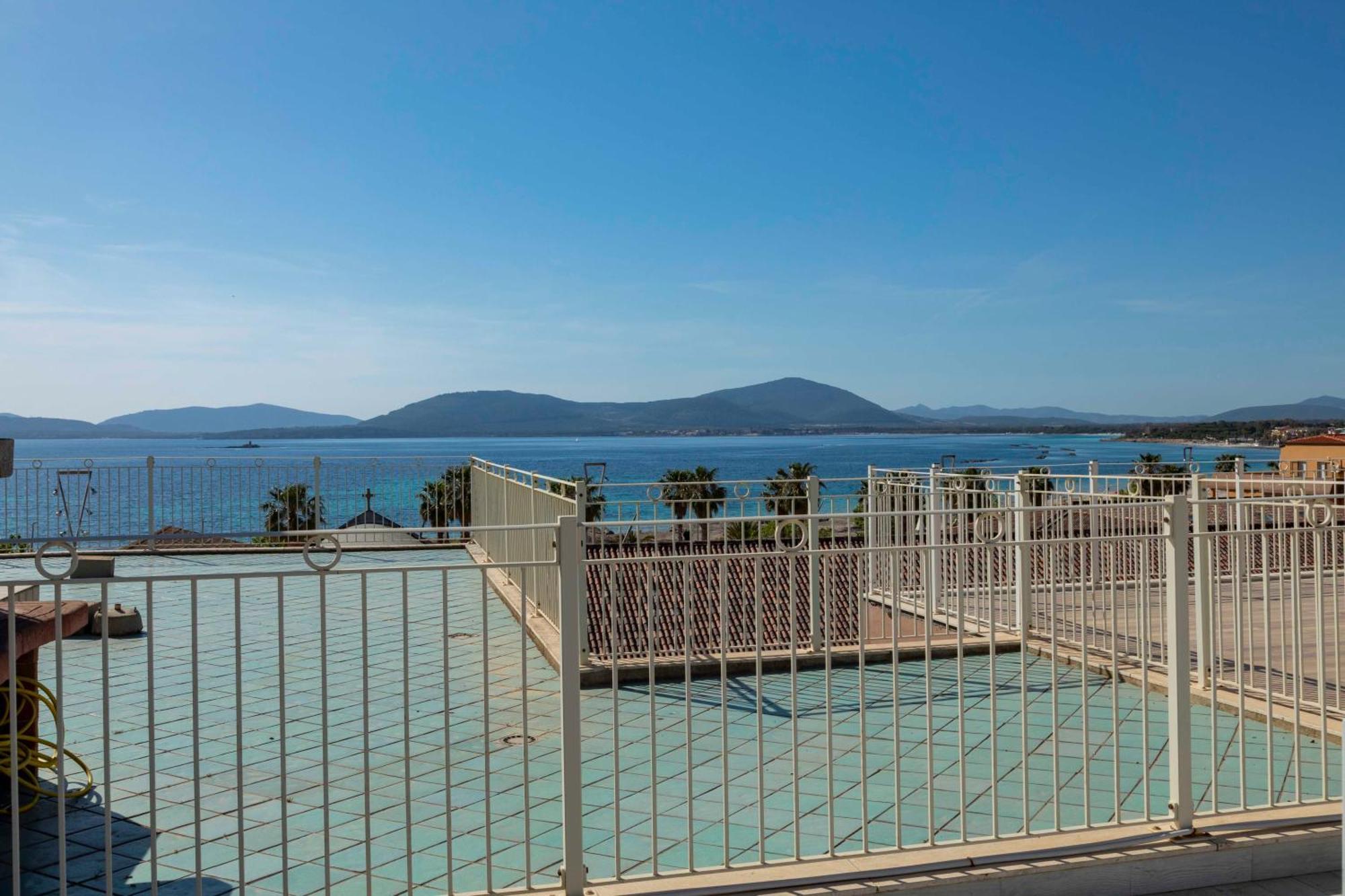 Lovealghero Stanze In Attico Vista Mare Exteriör bild