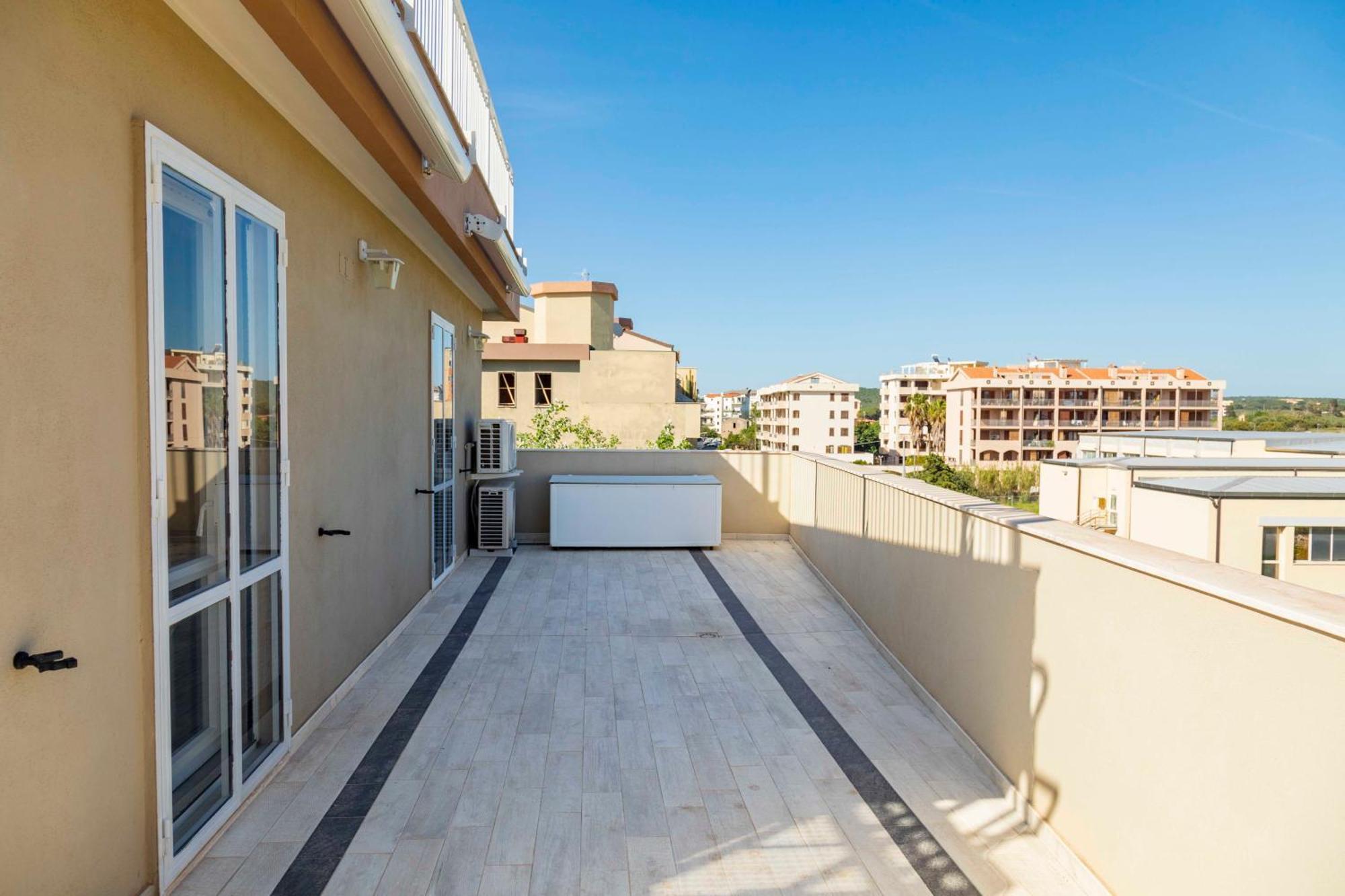 Lovealghero Stanze In Attico Vista Mare Exteriör bild